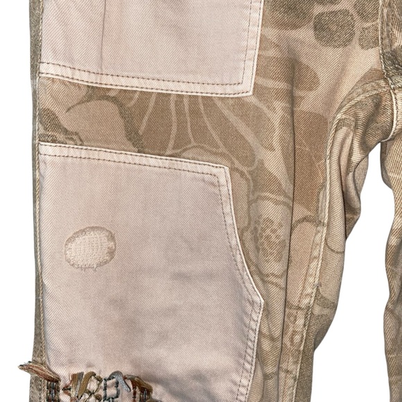 Anthropologie Pilcro The Camp Wanderer Patchwork Jeans Embroidered Boho 29 - Picture 6 of 16